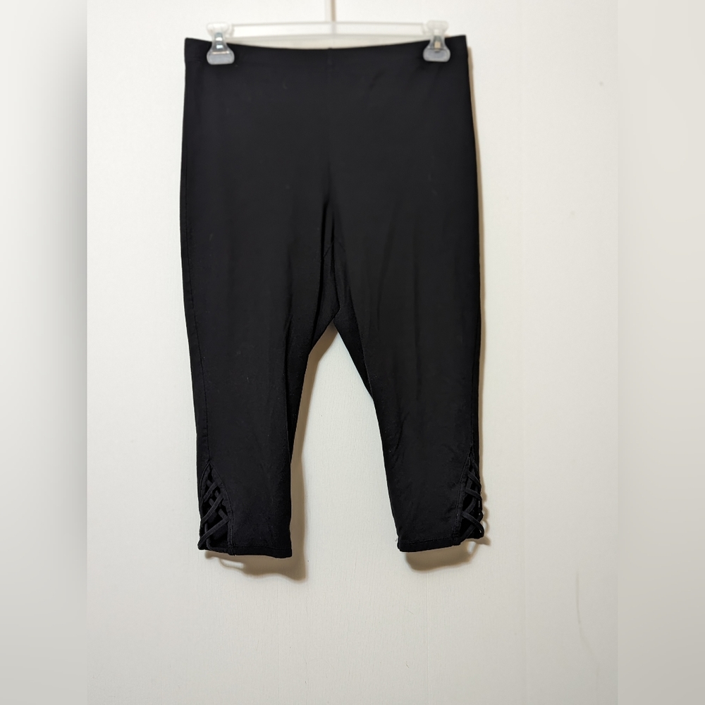 Women's Simply Emma Stretch Capri Leggings Black Size 1X